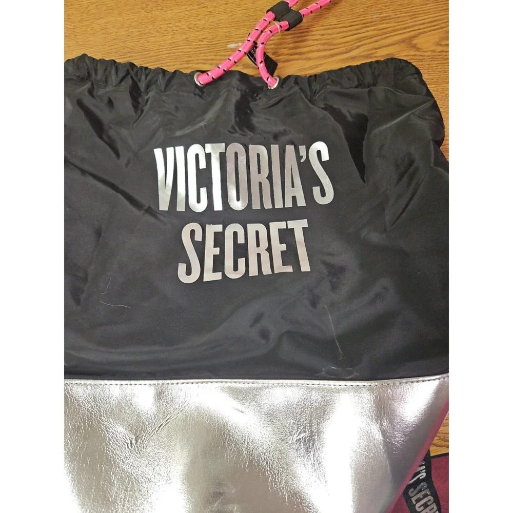 Victoria's Secret PINK Backpack‎ Gym PE Bag Black Silver  Large L 17